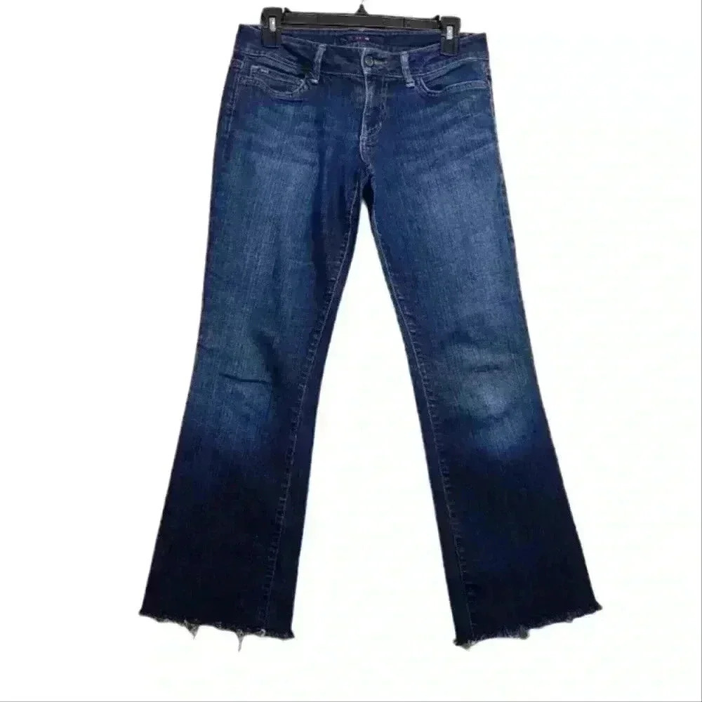 Joe's Jeans Kennedy Medium Wash Honey Raw Hem Size 28